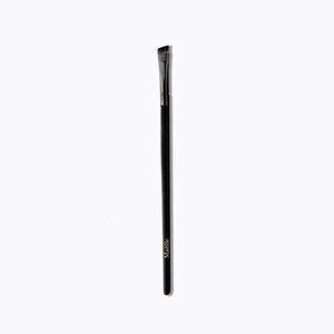 Maelle ANGLED EYESHADOW BRUSH - Makeup Tools/ Brushes Angled Eyeshadow Brush